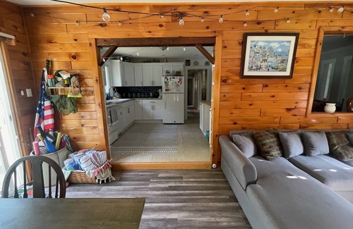 Corinth House | Serene and Spacious 4-bedroom house in charming Corinth