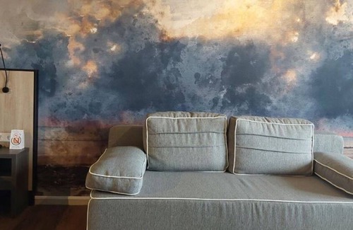 Wijk aan Zee Hotel | Serene Beach Rooms – Ocean Breezes, Balcony, and Comfort Near Fletcher - 3 Units