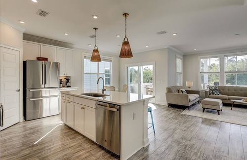 Palmetto Dunes House | Serene Beach Home w/Bikes, Golf, & Tesla Charger – Walk to Port Royal Sound!