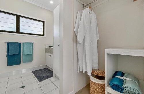 Marcoola Apartment | Serene Beachside Apartment