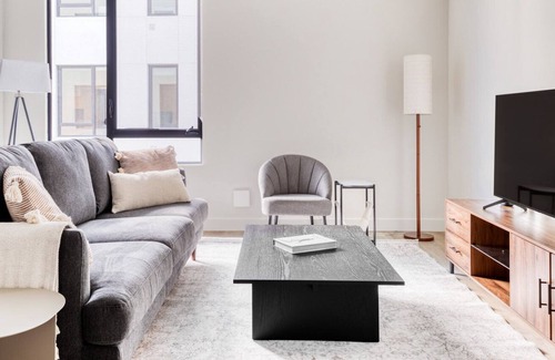 Downtown Berkeley Apartment | Serene Berkeley 1BR w/ W/D & Coworking, walkable to BART, by Blueground