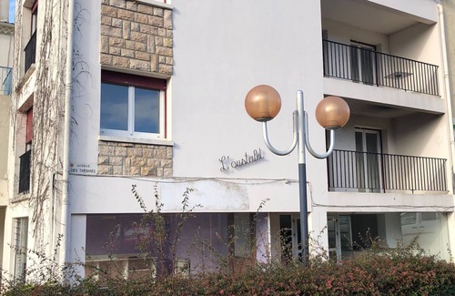 Cazaubon Apartment | Serene & bright T1 bis 500m from Thermes – relax, recharge & feel at home