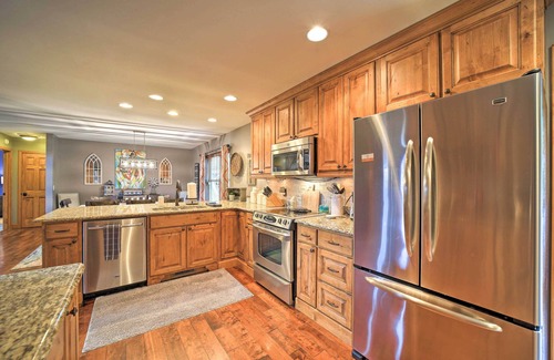Canton House | Serene Canton Escape w/Hot Tub & Mtn Views!