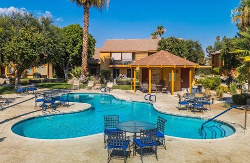 Indio Condo | Serene Condo with pool, duck ponds and washer/dryer