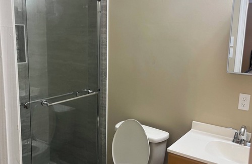 Prien Apartment | Serene corporate apartment with AC in Lake Charles close to casinos and plants.