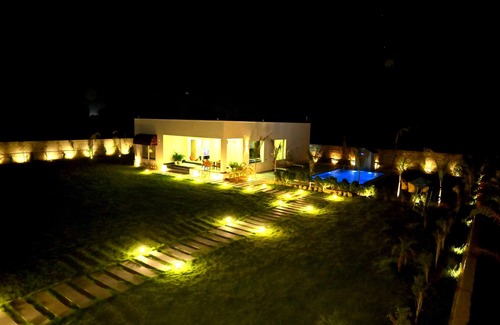Jaipur District Villa | Serene environment with lush green garden. nPollution free environment