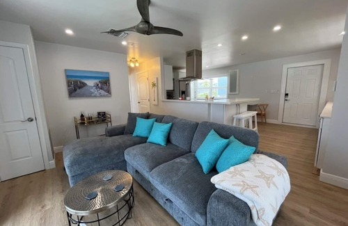 Twin Lakes House | Serene & expansive waterfront property located in Key Largo Florida.