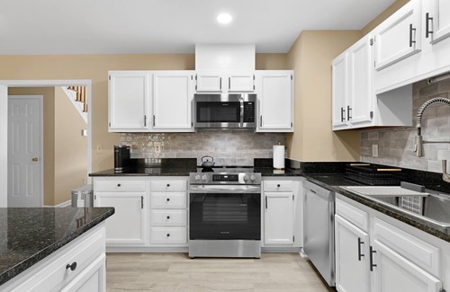 Northeast Raleigh House | Serene Haven Retreat