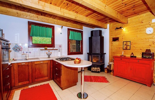 Brod Moravice House | Serene holiday home in Doluš with private garden