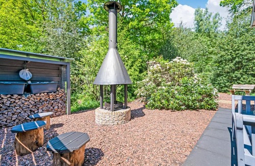 Municipality of Ermelo House | Serene Holiday Home in Ermelo with Large Furnished Garden