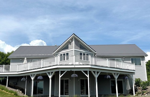 Geneva House | Serene home in Geneva along Seneca Lake Wine Trail w/Lake View and Lake Access