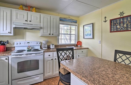 Chiefland House | Serene Home w/ Ramp, Walk to Wildlife Refuge!