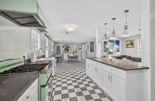 Milton House | Serene Lake house in Milton Florida