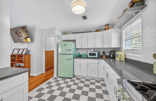 Milton House | Serene Lake house in Milton Florida