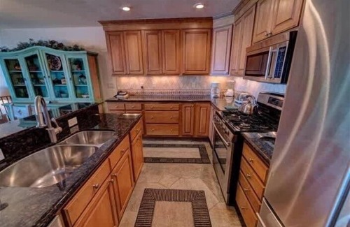 Brockway House | Serene Lakefront Townhouse with Breathtaking Views at Brockway Springs- #4