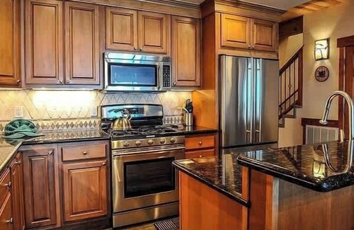 Brockway House | Serene Lakefront Townhouse with Breathtaking Views at Brockway Springs- #4