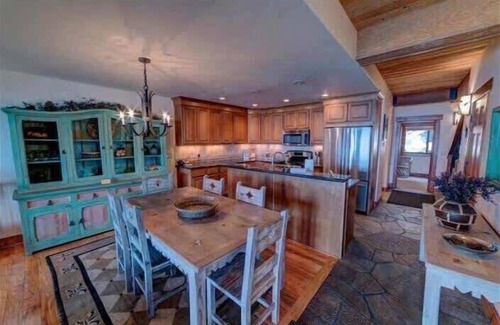 Brockway House | Serene Lakefront Townhouse with Breathtaking Views at Brockway Springs- #4