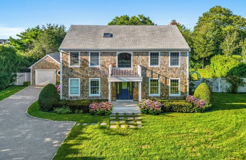 Village of Southampton House | Serene, Luxurious Southampton Village Escape That's Close to Everything