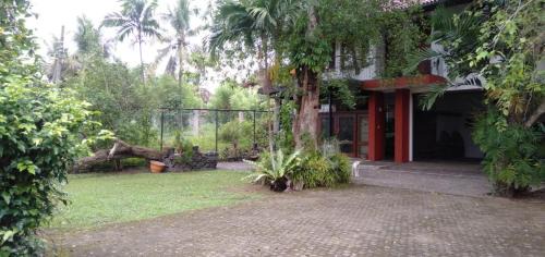 Battaramulla House | Serene Luxury Spacious Villa