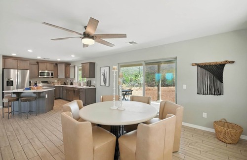 Marana House | Serene Marana Retreat - Stunning Views, Wraparound Porch & Comfort