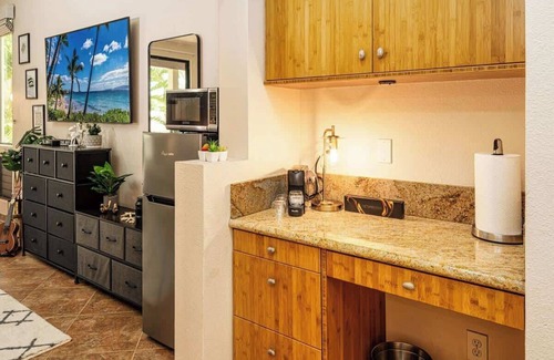 Wailea Apartment | Serene Maui Retreat | Walk to Beach & Shops