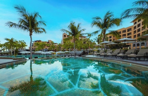 Nopolo Resort | Serene Oceanfront Villa with Spectacular Views & Luxury Amenities