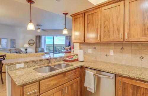 New Smyrna Beach Condo | Serene Poolside Retreat - Pet-Friendly 2BR at Oceanwalk