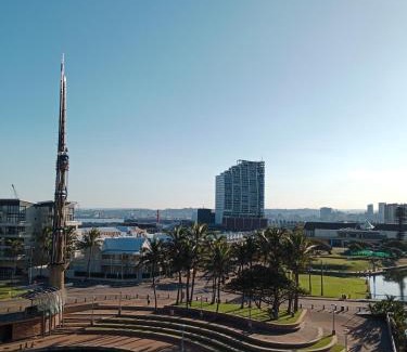 Durban Point Apartment | Serene Quays