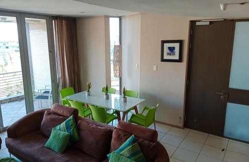 Durban Point Apartment | Serene Quays
