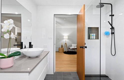 Lilli Pilli House | Serene Retreat 5 minutes walk from beach