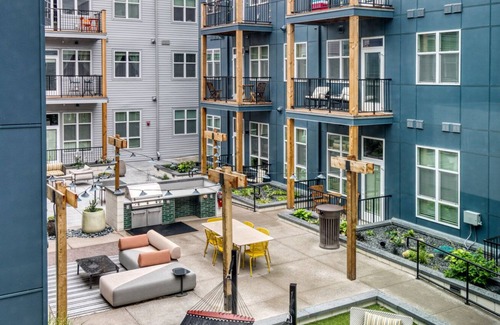 Five Points Apartment | Serene RiNo 1BR w/ Gym, W/D & Pool, nr Larimer St. Dining, by Blueground