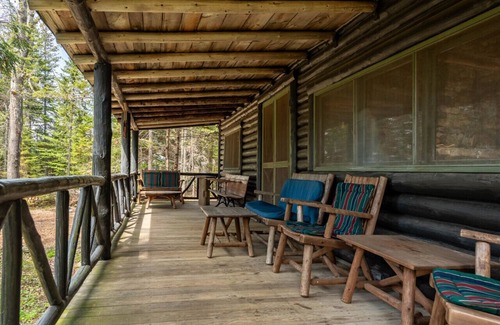 Boothbay Harbor Cabin | Serene Rustic Cabin in the Heart of Sprucewold, close to town