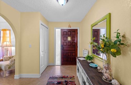 Port Charlotte House | Serene & Spacious Family Haven- Pool Lounges BBQ