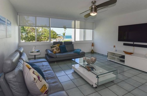 Islamorada House | Serene Sunsets from Your 2 Bedroom Villa