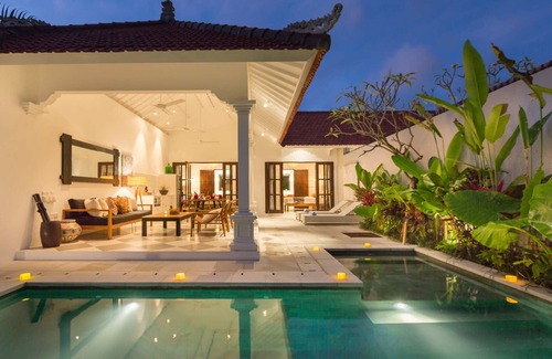 Drupadi Villa | Serene Villa 10Mins Walk to La Favela Seminyak