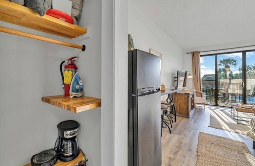 Fort Walton Beach Condo | Serene Waterfront Studio Fort Walton Beach Condo