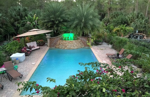 Naples House | Serene Waterfalls, Garden, Privacy, Heated Pool, Spa &, Large Two Story Retreat