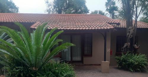Lynnwood Ridge House | SereNight Guesthouse