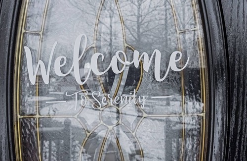 Gainesville House | Serenity at the Lake with a Twist