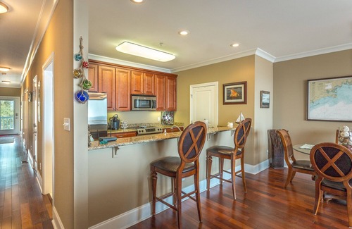 Carrabelle Condo | Serenity awaits you 2BR/2BA condo on the bay