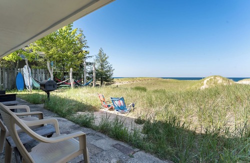 Port Sheldon House | Serenity Beach | 6 Bed, 2 Bath