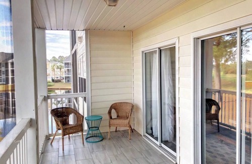 Waterford Plantation House | Serenity by the Coast: Near Airport & Golf Course