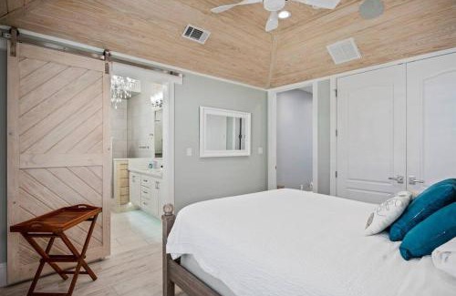 Avalon Beach Estates House | Serenity By The Sea 3 Br 3.5 Ba