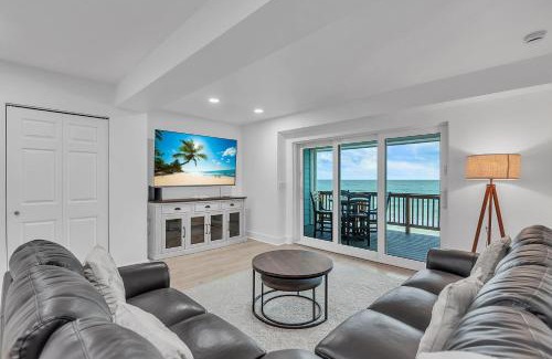 Sunset Beach House | Serenity By The Sea