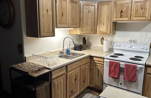 Ronan Cottage | Serenity cottage in the Mission Mountains . 15 mins from Flathead lake .