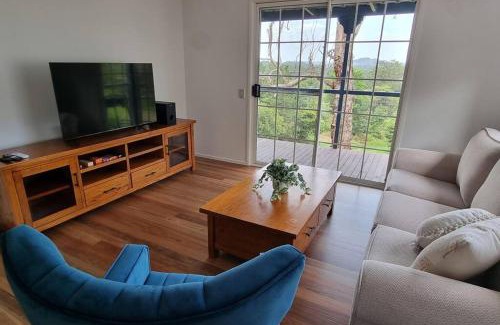 West Woombye House | Serenity Cottage Retreat