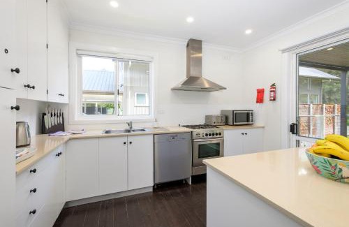 Halls Gap House | Serenity Halls Gap 2 Absolute NP Frontage