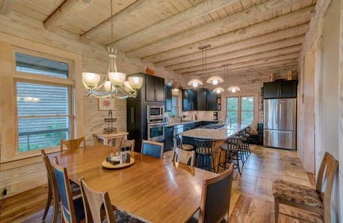 Mill Spring House | Serenity Mountain Cabin with Hot Tub Pet Friendly