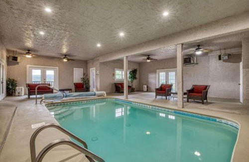 Sevierville House | Serenity Mountain Pool Lodge, Theater Room, 685 FREE tickets each paid day!