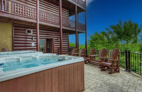 Sevierville House | Serenity Mountain Pool Lodge, Theater Room, 685 FREE tickets each paid day!